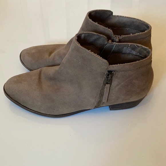 SOLD - Picture 2 of 5